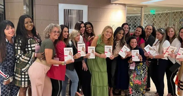 Projeto cobra cerca de R$ 3 mil para ajudar mulheres evangélicas a encontrar um parceiro