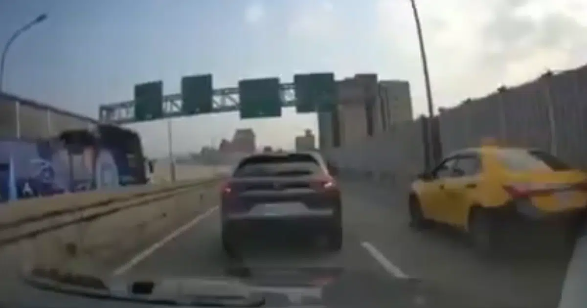 asomadetodosafetos.com - [VÍDEO] Câmera em carro registra terremoto de magnitude 7,7 em Taiwan