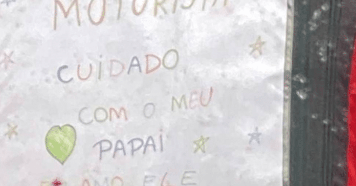 Após motoboy se recuperar de acidente, filha deixa apelo em sua mochila