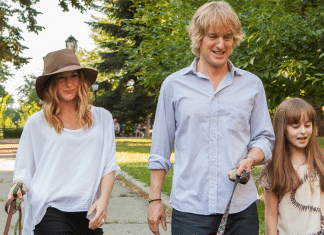 Comédia romântica com Jennifer Aniston e Owen Wilson na Netflix vai te fazer rir e refletir